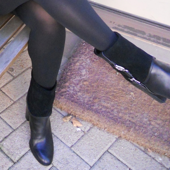 Michael Kors booties black size 6 - Picture 6 of 7